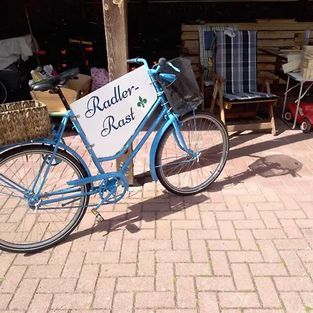 Streblow Hébergement de vacances Dobbin-Linstow